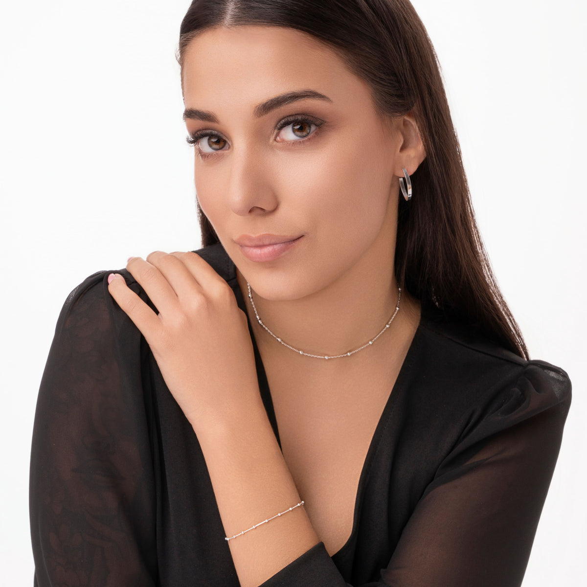 Choker Bolinhas 3mm Folheado a Prata