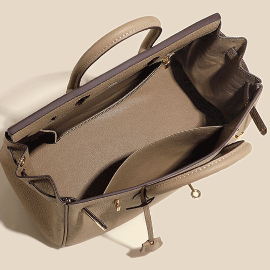 Bolsa Classic Média Couro Legítimo Barcelona Ferragem Dourada