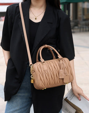 Bolsa Pequena Couro Legítimo Matelassê Milly