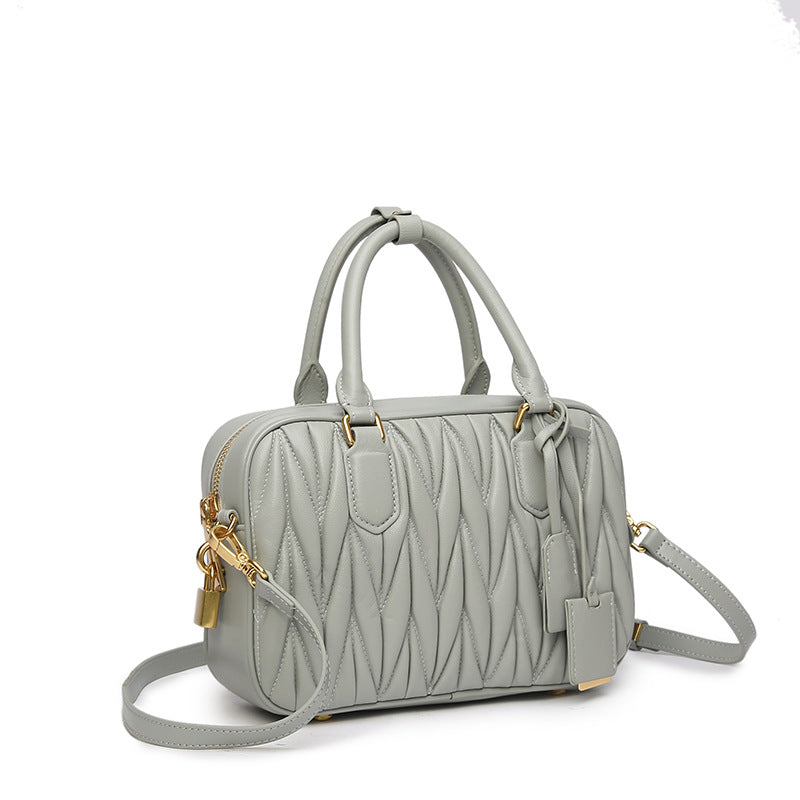 Bolsa Pequena Couro Legítimo Matelassê Milly