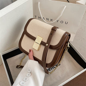 Bolsa Box Transversal Carteiro Hellen