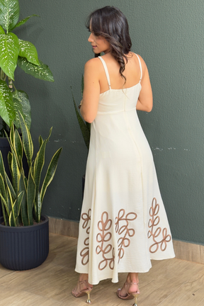 Vestido Lavie Bordada em Folhas Damasco