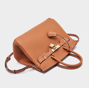 Bolsa Classic Média Couro Legítimo Barcelona Ferragem Dourada