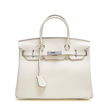 Bolsa Classic Média Couro Legítimo Barcelona Ferragem Prata