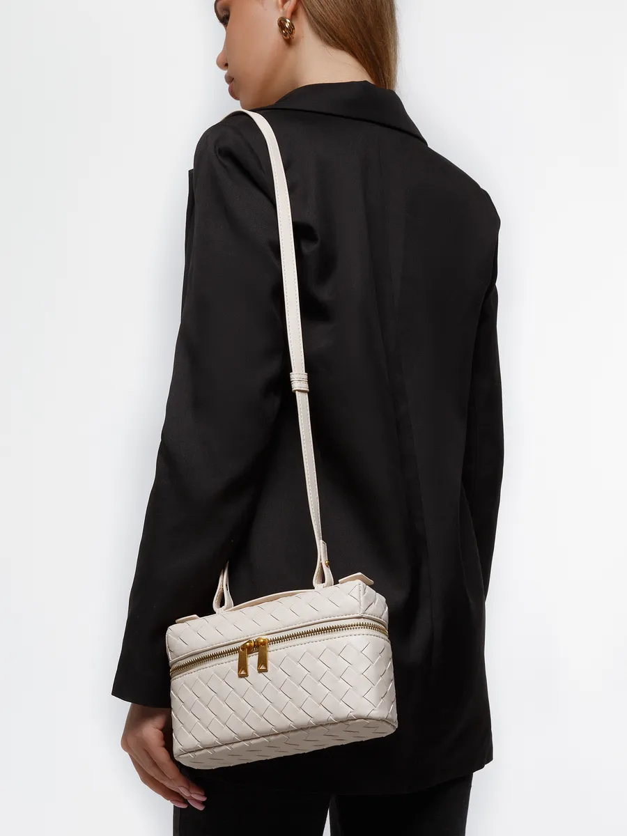 Bolsa Pequena Trançada Manila